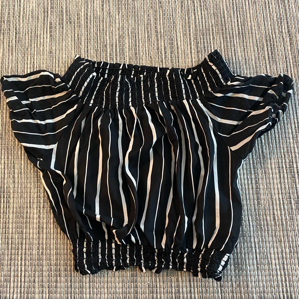 Striped, off the shoulder/smocked crop top!